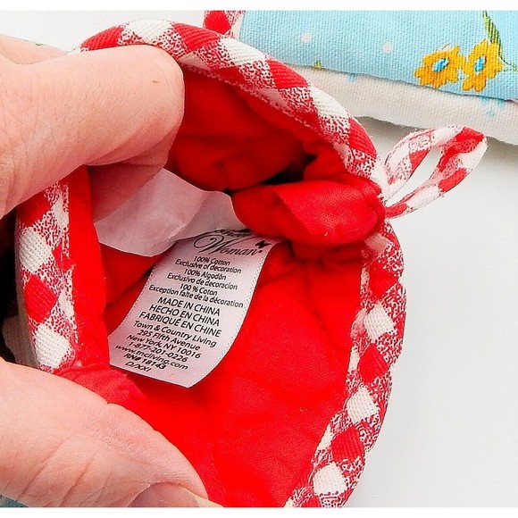 The Pioneer Woman Sweet Rose Mini Oven Mitt Pair Red Check Gingham Blue Floral - Picture 7 of 10